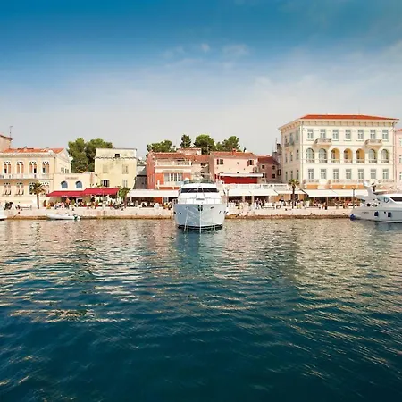 Apartment Alisic With Garden Apartment Porec